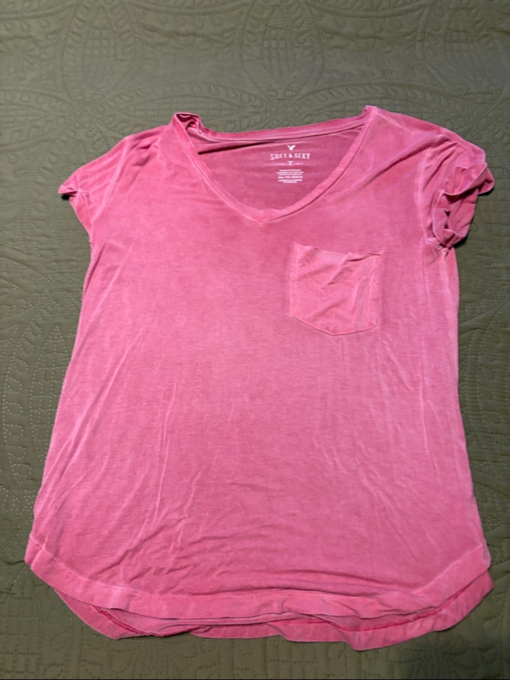 American Eagle Outfitters Pink V-Neck Pocket Tee